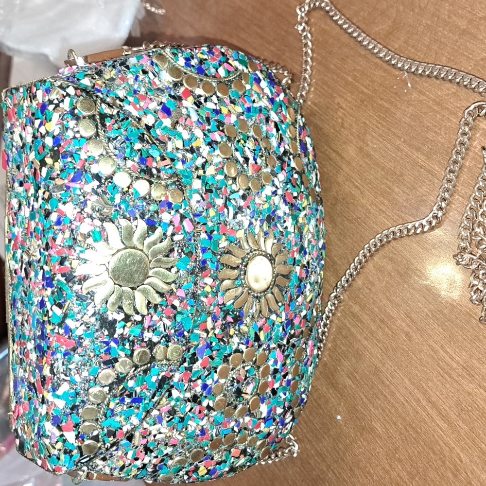 FLASH SALE Ramla Bag